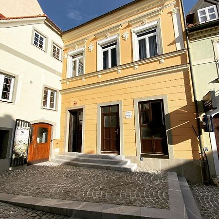 Apartment Styria Lent มาริบอร์ ภายนอก รูปภาพ
